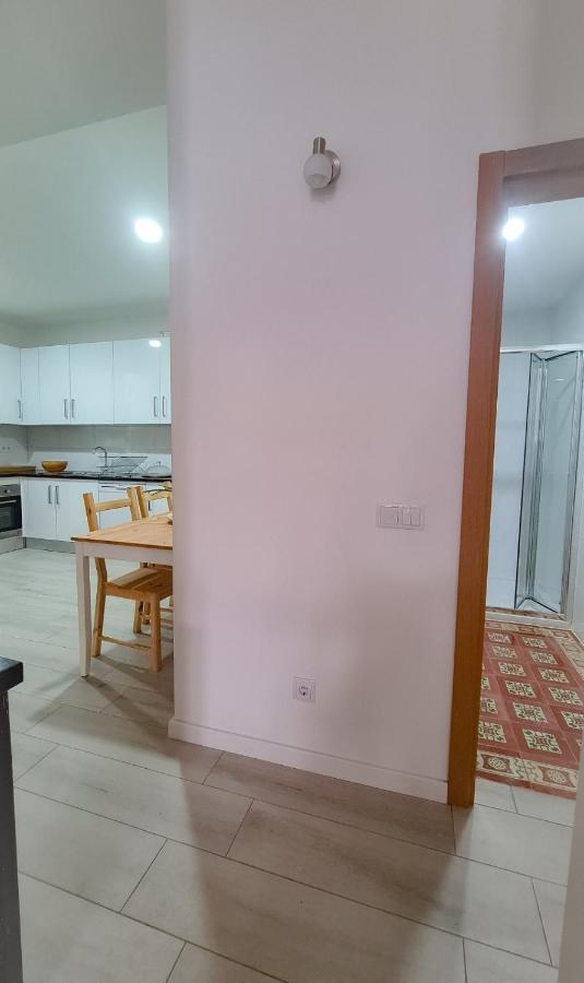 Mezzanine 4 Faro Apartment ภายนอก รูปภาพ